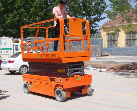 东湖移动式升降平台规格与使用规范